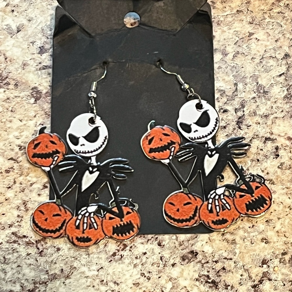 Disney’s The Nightmare Before Christmas Halloween Jack Skellington  Earrings
